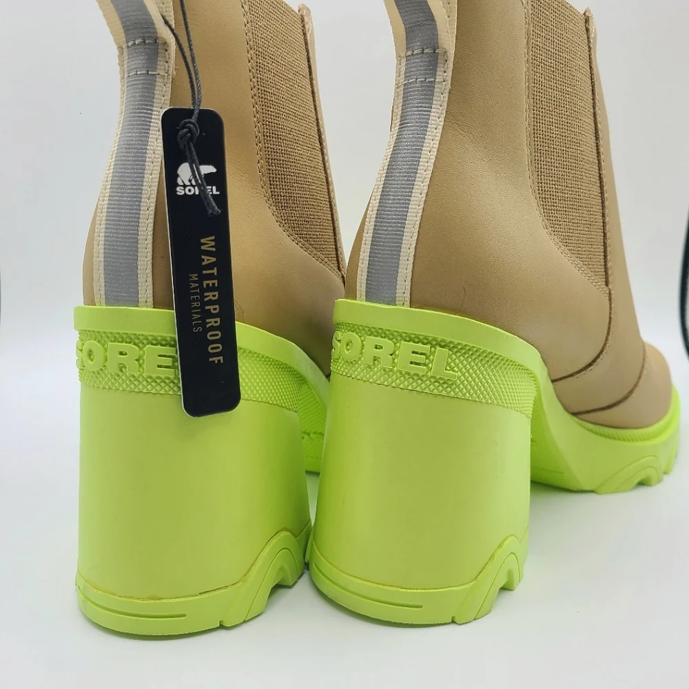 SOREL Chunky Brex Heel Chelsea Boots, Size 9 NWT - Picture 5 of 6